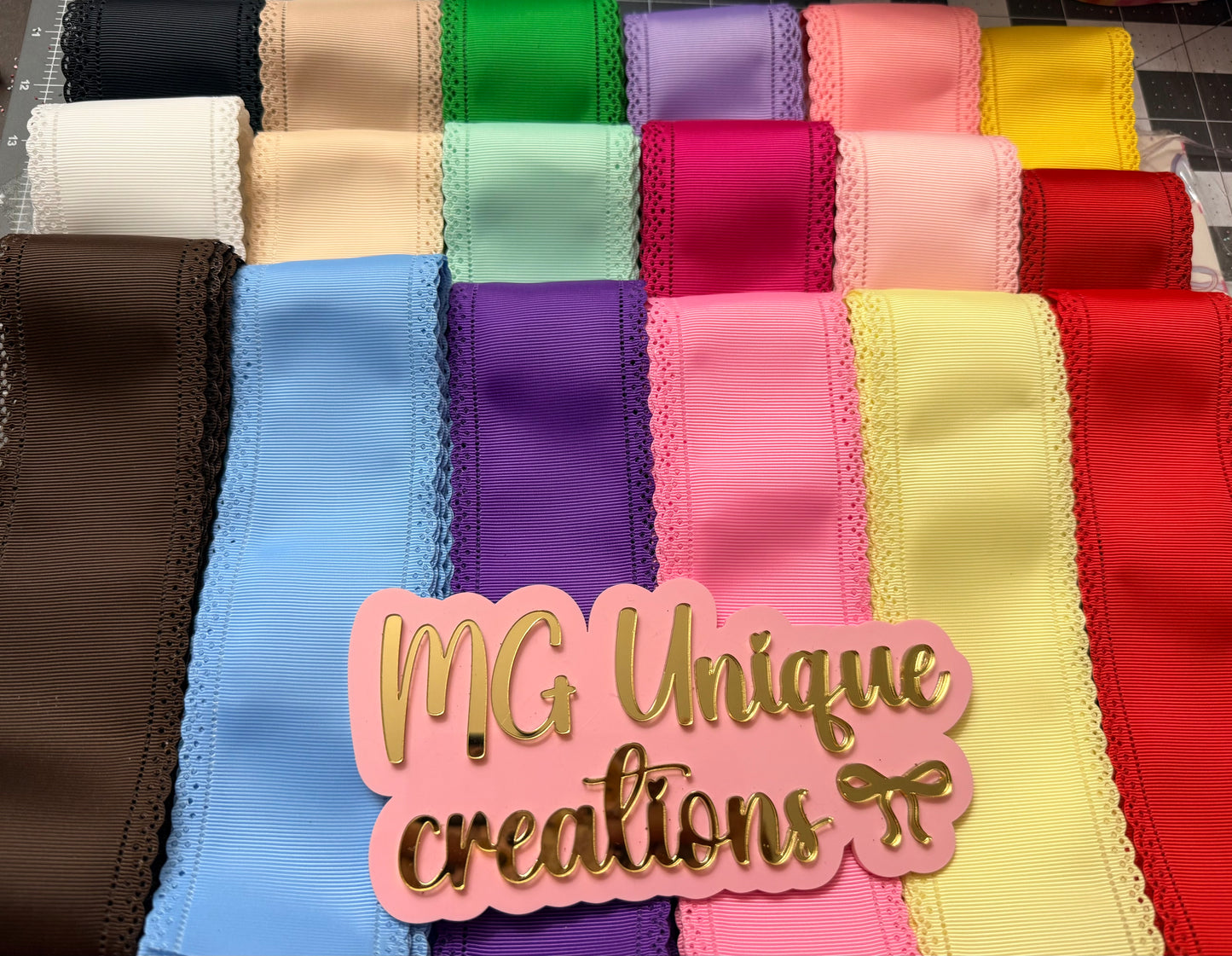 Scallop Wavy Edge 2.5” Ribbon